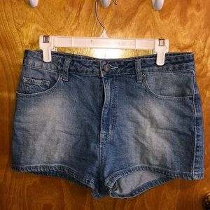 🧞‍♂️ High-Rise Jean Shorts 🧞‍♂️